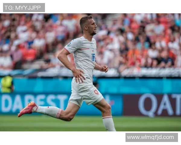 丹麦足球90vs精彩对决回顾与战术分析探讨 丹麦足球90vs精彩对决回顾与战术分析探讨