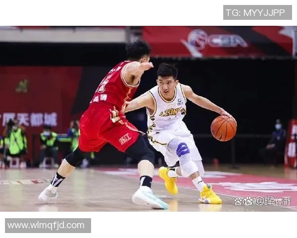 广厦与广州精彩对决录像回放分析及比赛亮点回顾 广厦与广州精彩对决录像回放分析及比赛亮点回顾