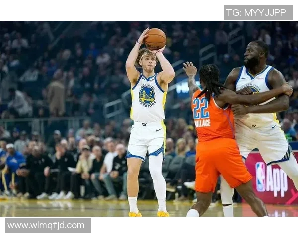 雷霆与小牛精彩对决全场回顾与分析，尽享篮球盛宴的每一个瞬间